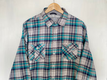 Load image into Gallery viewer, Flannel shirt (XL)
