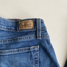 Load image into Gallery viewer, Levi’s 529 W30 L31