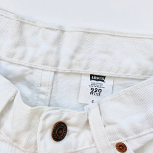 90s Levi’s Shorts W24