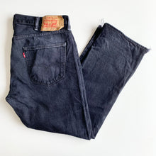 Load image into Gallery viewer, Levi’s 501 W38 L30