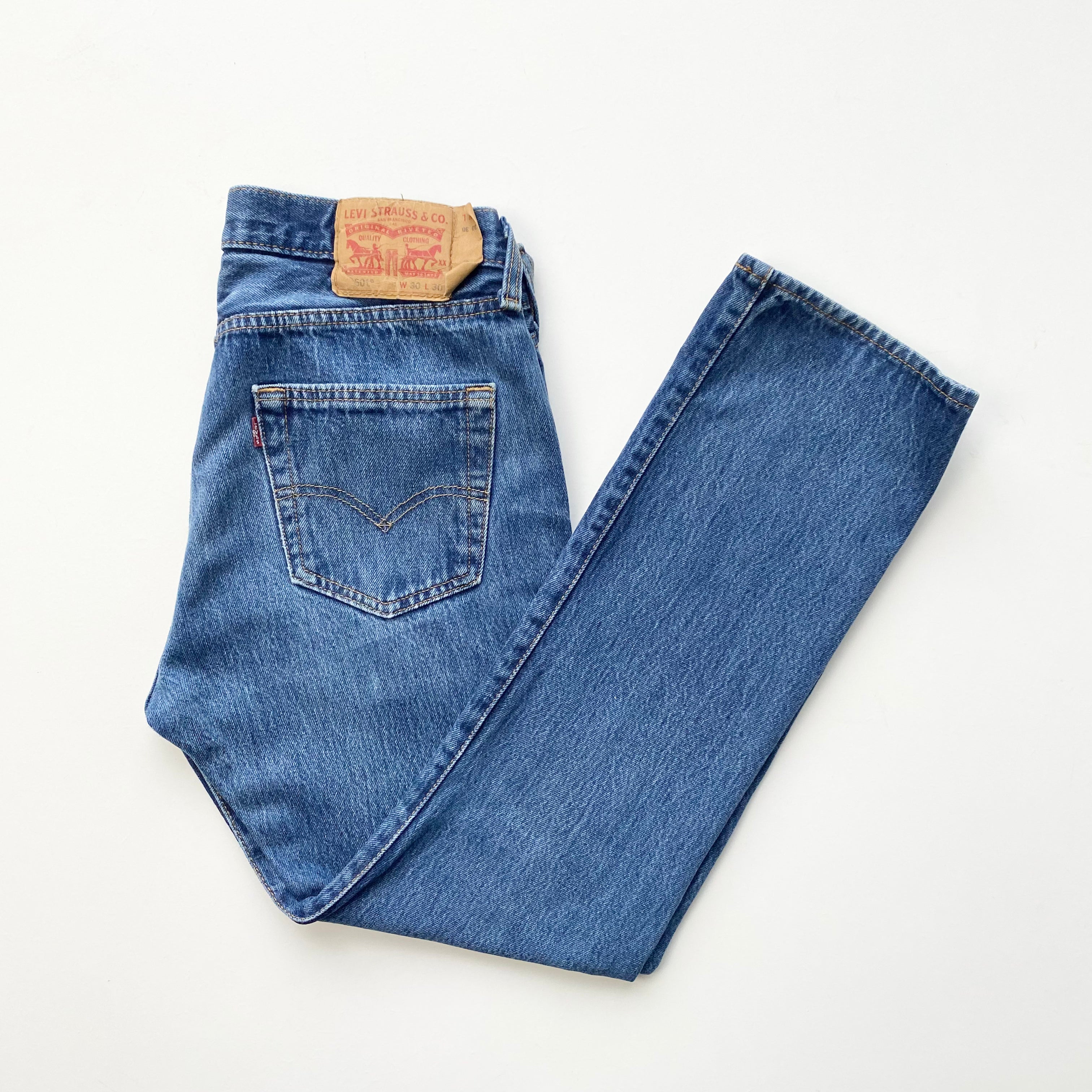 Levi s 501 W30 L30 Red Cactus Vintage