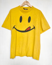 Load image into Gallery viewer, Printed ‘Smile’ t-shirt (XL)