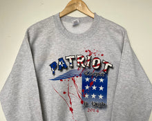 Load image into Gallery viewer, Printed ‘Patriots’ sweatshirt (S)