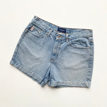 Load image into Gallery viewer, 90s Guess Denim Shorts W28