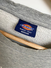 Load image into Gallery viewer, Dickies Sweatshirt (S)
