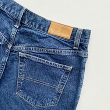 Load image into Gallery viewer, 90s Tommy Hilfiger Denim Shorts W26
