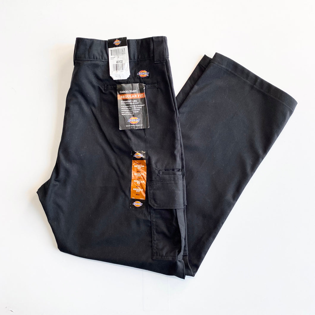 BNWT Dickies cargos W42 L30