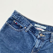 Load image into Gallery viewer, 90s Tommy Hilfiger Denim Shorts W26