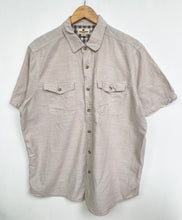 Load image into Gallery viewer, Woolrich cord shirt (L)