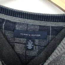 Load image into Gallery viewer, Tommy Hilfiger jumper (XL)