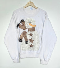 Load image into Gallery viewer, Embroidered ‘Snowman’ sweatshirt (M)