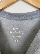 Load image into Gallery viewer, Nike t-shirt (S)