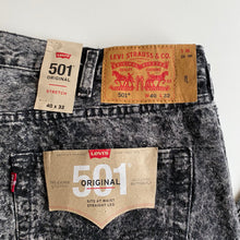 Load image into Gallery viewer, BNWT Levi’s 501 W40 L32