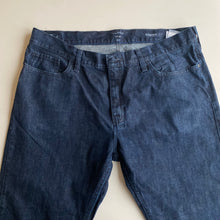 Load image into Gallery viewer, Nautica Jeans W38 L30