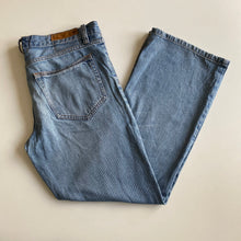 Load image into Gallery viewer, Timberland Jeans W34 L30