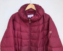 Load image into Gallery viewer, Calvin Klein puffa coat (XL)