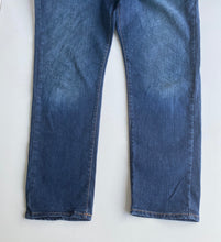 Load image into Gallery viewer, Tommy Hilfiger Jeans W38 L30
