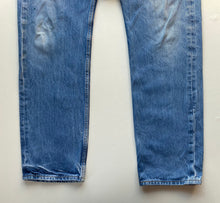Load image into Gallery viewer, Levi’s 501 W34 L36