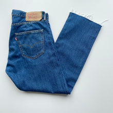 Load image into Gallery viewer, Levi’s 501 W34 L29