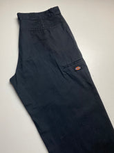 Load image into Gallery viewer, Dickies W38 L30