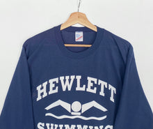 Load image into Gallery viewer, Printed ‘Hewlett Swimming’ t-shirt (M)
