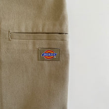 Load image into Gallery viewer, Dickies Shorts W30