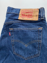 Load image into Gallery viewer, Levi’s 501 W34 L30