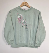 Load image into Gallery viewer, Embroidered ‘Floral’ sweatshirt (XS)