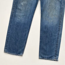 Load image into Gallery viewer, Levi’s 505 W33 L32