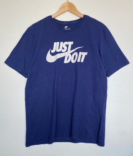 Nike t-shirt (L)
