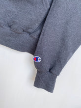 Load image into Gallery viewer, Champion hoodie (XS)