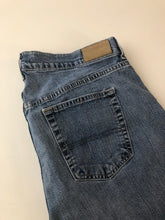 Load image into Gallery viewer, Tommy Hilfiger Jeans W38 L31