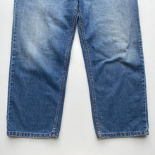 Load image into Gallery viewer, Chaps Jeans W38 L30