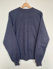 Load image into Gallery viewer, Champion sweatshirt (M)