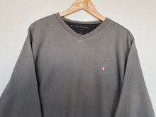Load image into Gallery viewer, Champion sweatshirt (M)