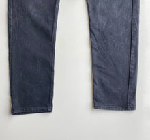 Load image into Gallery viewer, Levi’s 502 W34 L30