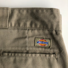 Load image into Gallery viewer, Dickies W42 L32