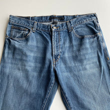 Load image into Gallery viewer, Calvin Klein Jeans W36 L33