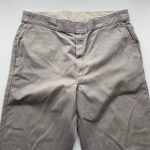 Load image into Gallery viewer, Dickies W38 L32