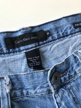 Load image into Gallery viewer, Calvin Klein Jeans W36 L31