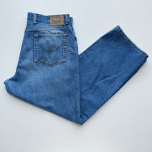 Load image into Gallery viewer, Chaps Jeans W38 L30