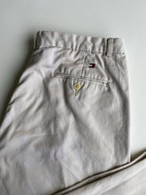 Load image into Gallery viewer, Tommy Hilfiger Trousers W34 L30