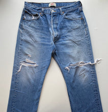 Load image into Gallery viewer, Levi’s 501 W34 L30