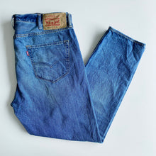 Load image into Gallery viewer, Levi’s 501 W38 L30