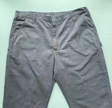Load image into Gallery viewer, Carhartt Carpenter Jeans W42 L30