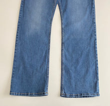 Load image into Gallery viewer, Wrangler Jeans W34 L34