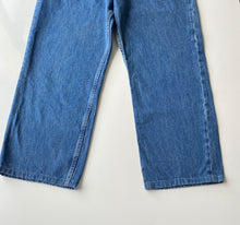 Load image into Gallery viewer, Nautica Jeans W36 L30