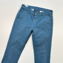 Load image into Gallery viewer, Levi’s Pants W33 L34