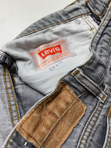 90s Levi’s shorts