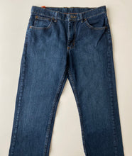 Load image into Gallery viewer, Wrangler Jeans W32 L28